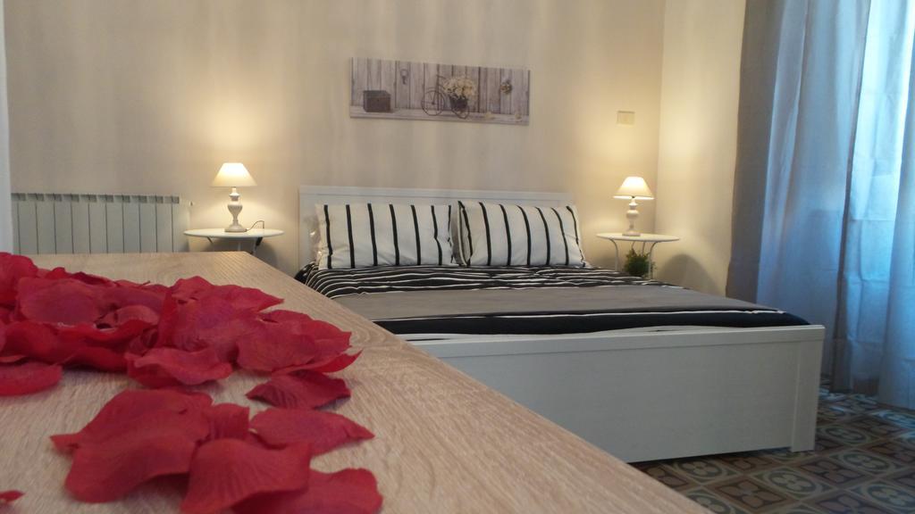 팔레르모 Bb Essenze B&B 외부 사진